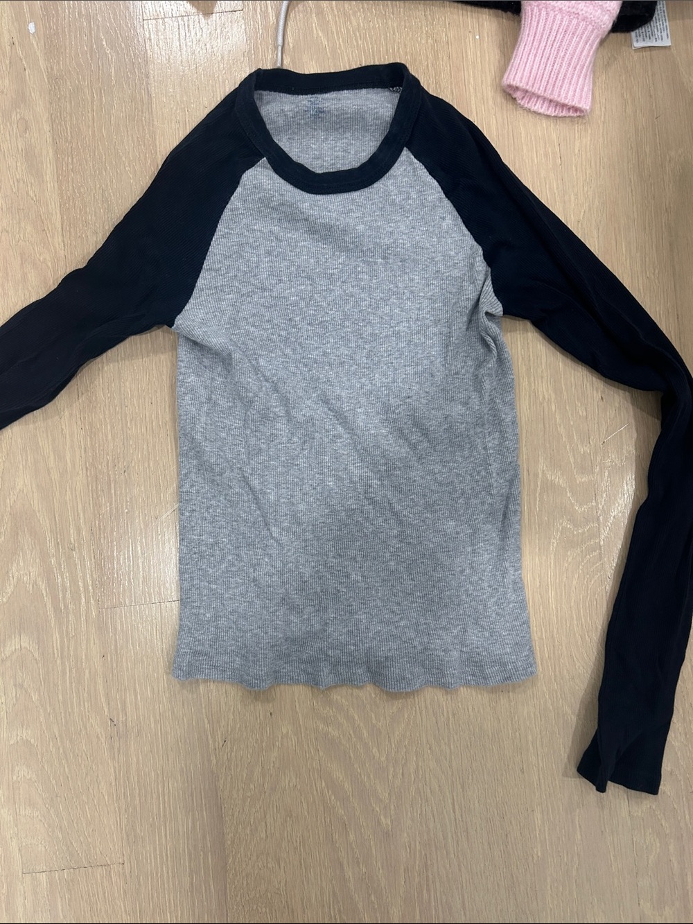 Brandy Melville Gray Body with Black Raglan Long Sleeve Tee